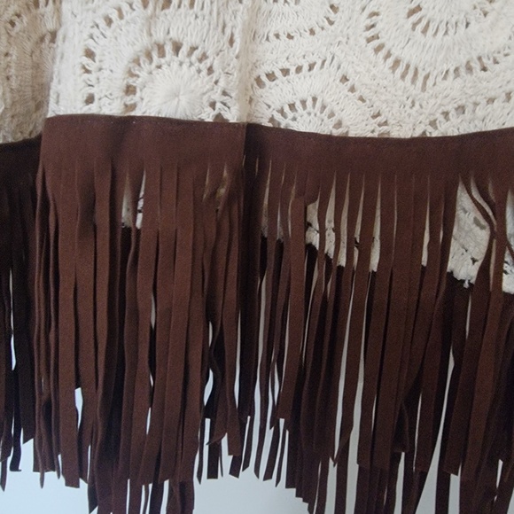 Ivory Crochet Beaded Fringe Poncho Top - Picture 4 of 10
